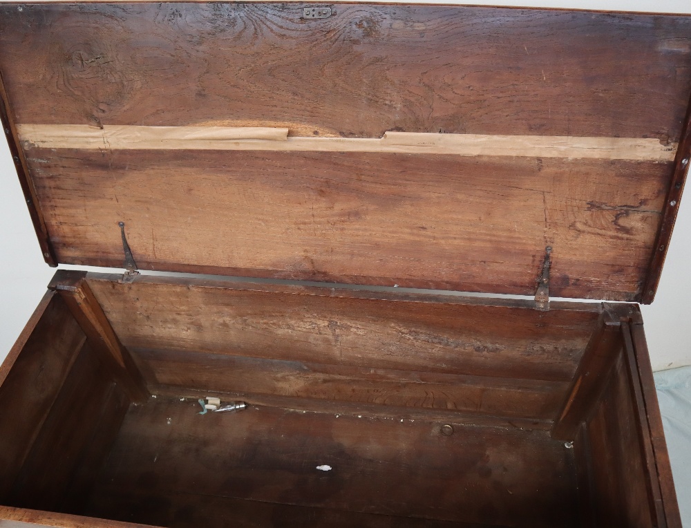 An 18th century oak coffer, - Image 5 of 11