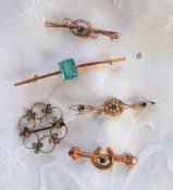 Four 9ct yellow gold gem set bar brooches approximately 6 grams and another brooch