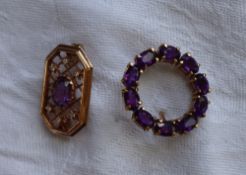 A 9ct yellow gold brooch of circular form set with ten oval faceted amethysts,