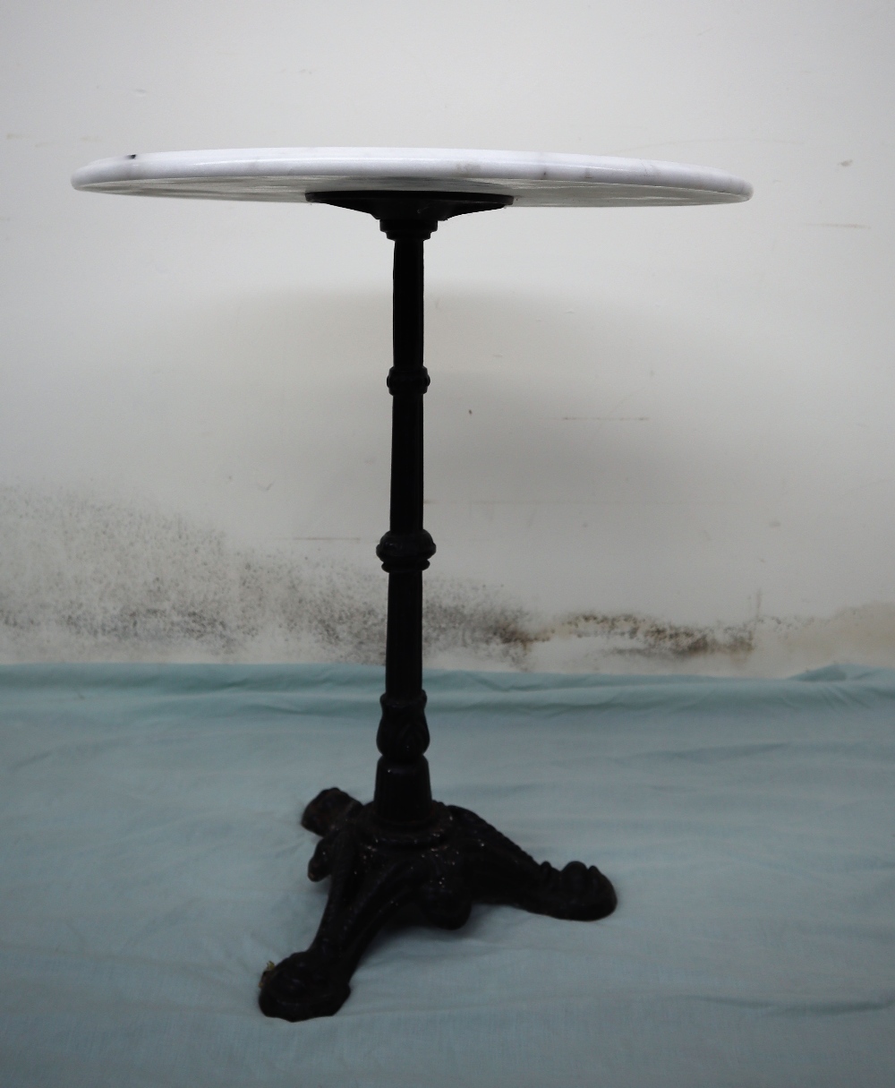 A garden table, the circular white marble top on a cast iron column and tripod base, - Image 3 of 5