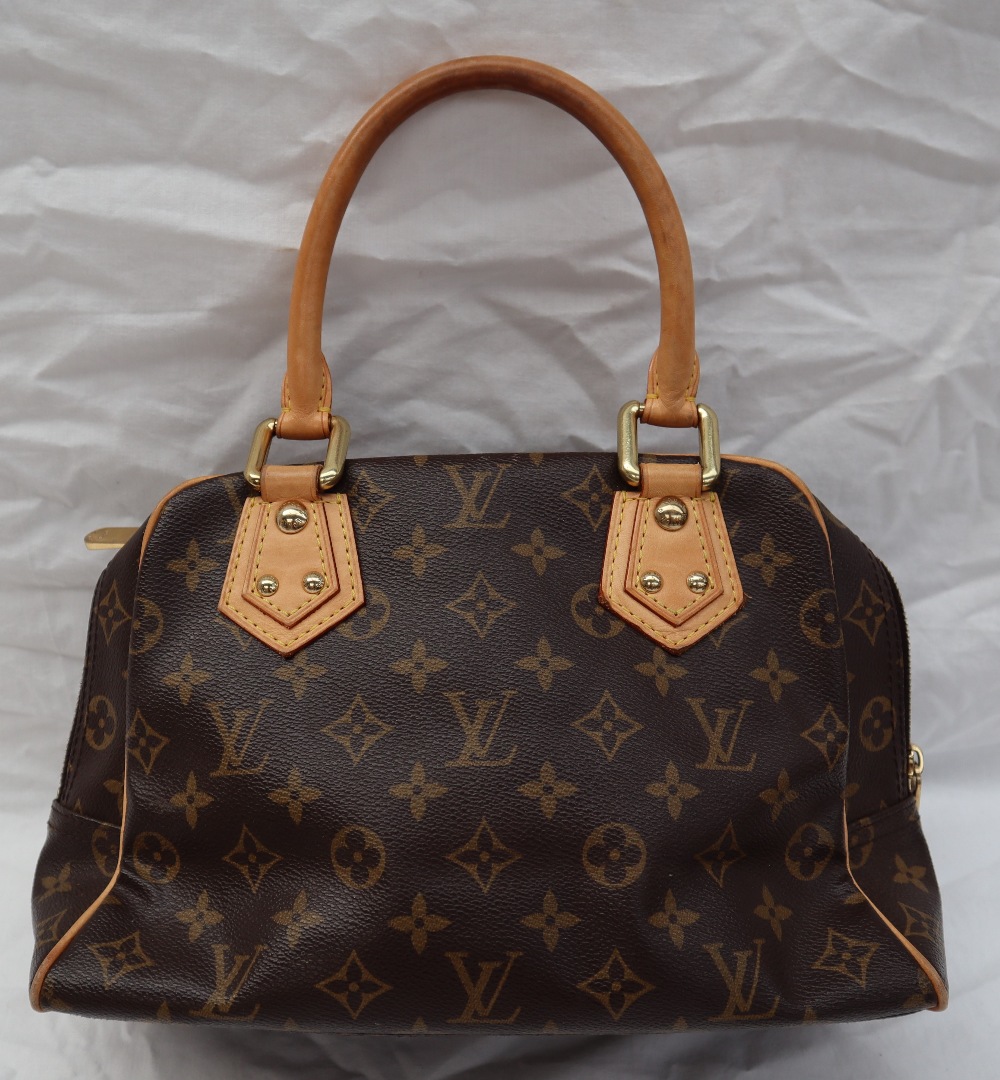 A Louis Vuitton monogram handbag, with leather handles, - Image 8 of 19