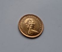 An Elizabeth II gold half sovereign,