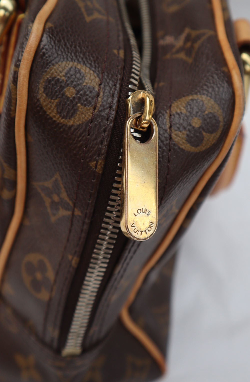 A Louis Vuitton monogram handbag, with leather handles, - Image 7 of 19