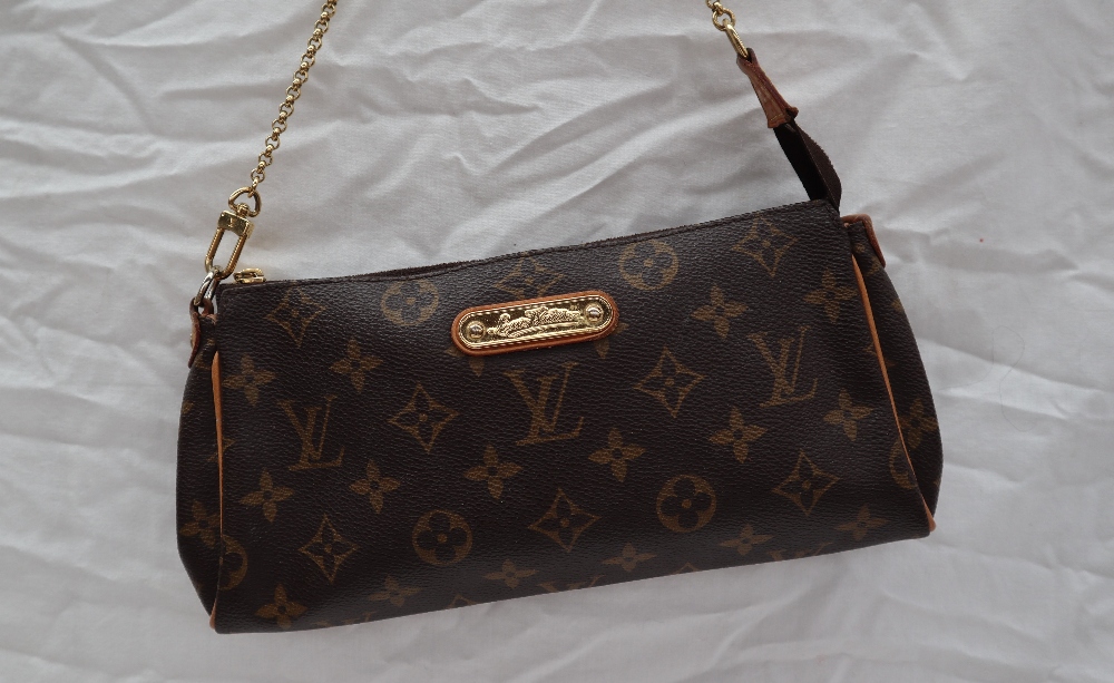 A small Louis Vuitton monogram clutch bag, with a leather shoulder strap, - Image 2 of 13