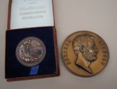 Abraham Lincoln interest - a presidential medal, depicting a relief but of Abraham Lincoln,