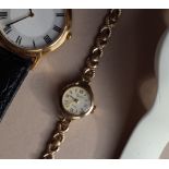 A Lady's 9ct yellow gold Everite wristwatch,