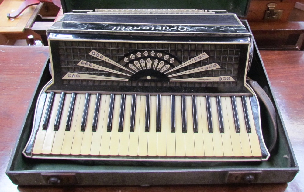 A Crucianelli piano accordian