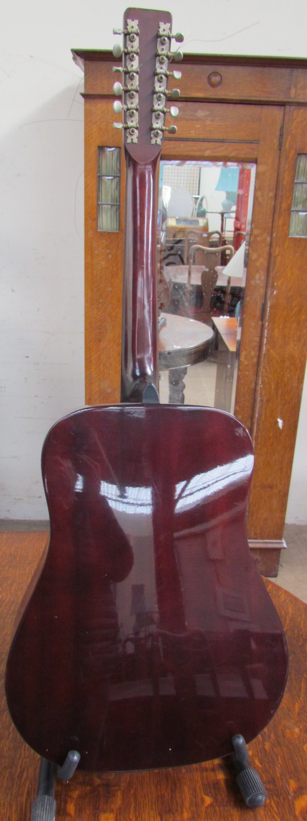 A Sagadia model 9204S twelve string acoustic guitar on a stand - Image 4 of 4