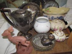 A Carltonware leaf dish, together with part tea set,