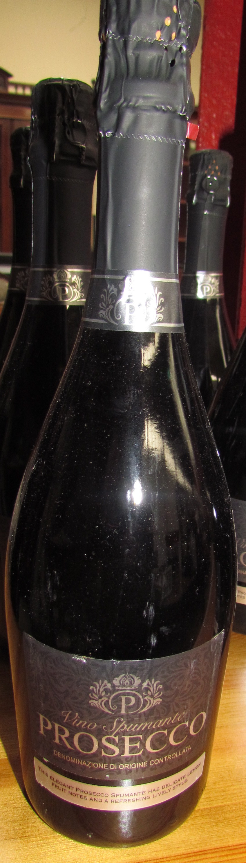 Fifteen bottles of Vino Spumante Processo extra dry - Image 3 of 3