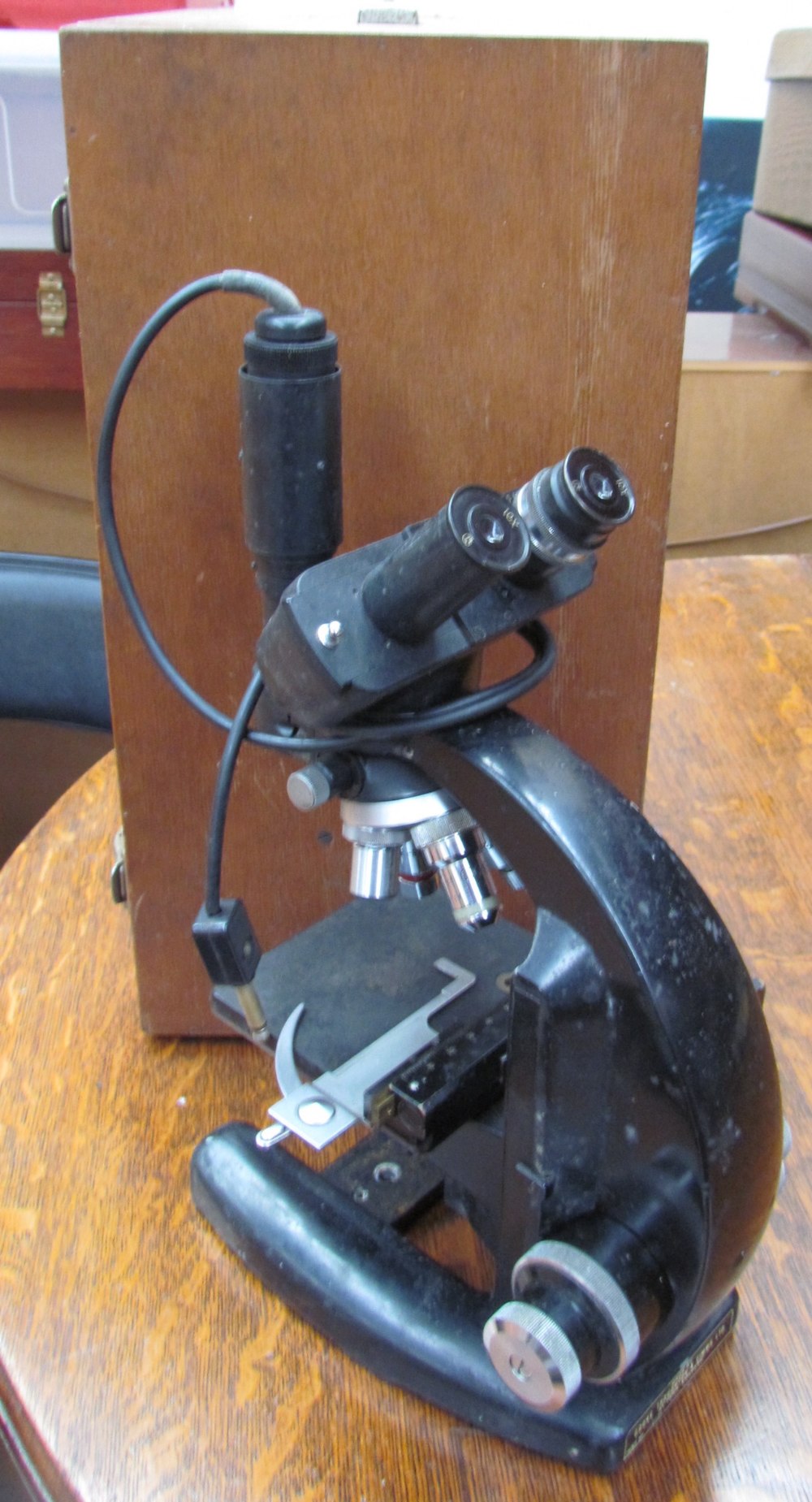 A Cooke Troughton & Simms Ltd binocular microscope,