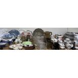 A Masons Mandalay pattern vase together with other Masons dishes, decorative plates, part tea sets,