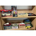 A Pininfarina Ferrari P6, boxed together with 12 Auto Luxuosa cars, Lie it up Ford,