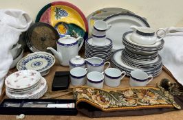 A Royal Doulton Sherbrooke pattern part dinner set, together with a part tea set,