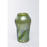 LOETZ PAMPAS VASE Ca. 1910 Bohemia Iridescent glass 23,5 cm Elegant Art Nouveau vase from the Šumava