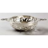 A GEORGE V SILVER BOWL, SHEFFIELD 1924, MARTIN HALL & CO., plain rim with two applied handles, the