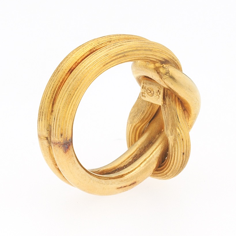 18k Gold "Eternity Love Knot" Ring - Image 7 of 7