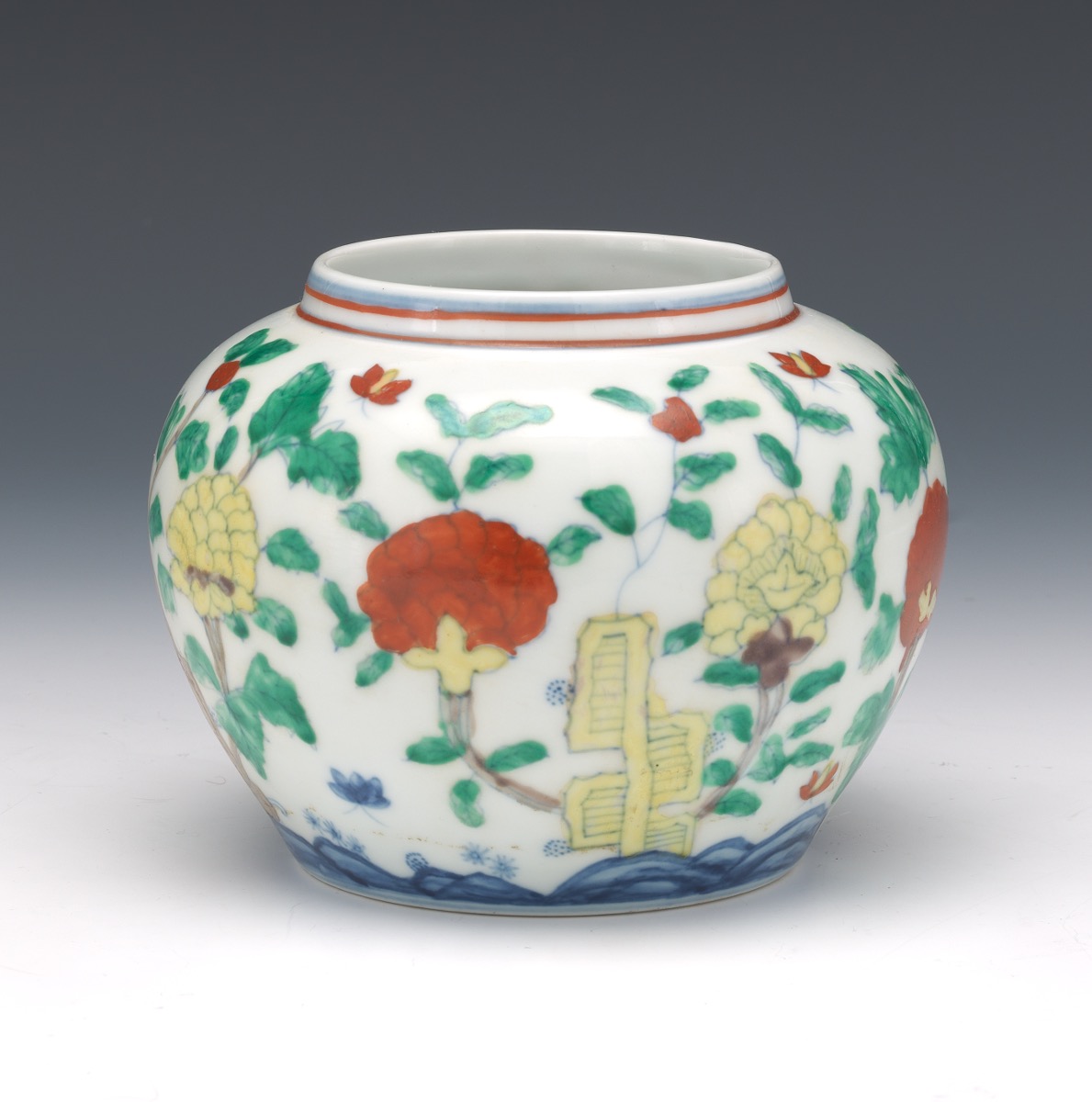 Chinese Porcelain Wucai Glaze Jar, Apocryphal Ming Chenghua Marks - Image 4 of 6