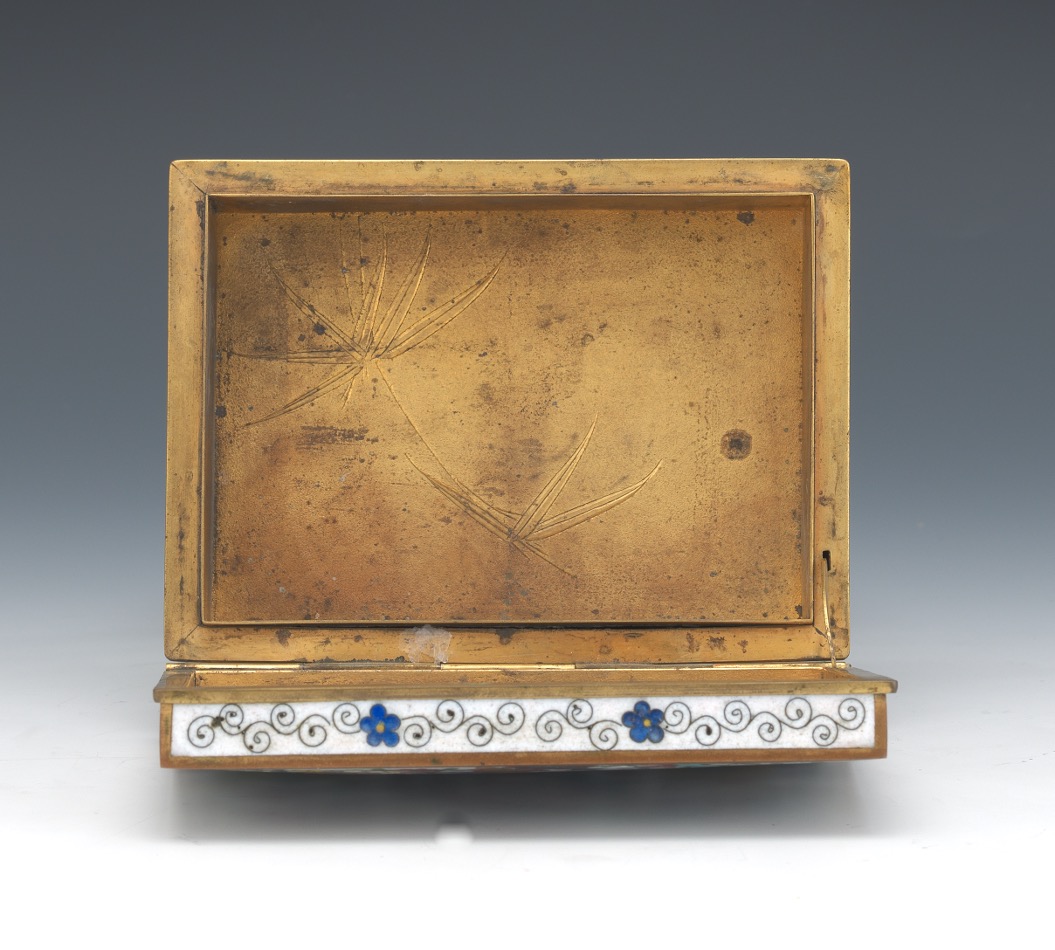 Japanese Gilt Bronze Cloisonne Enameled Millefiori Vanity Box. - Image 4 of 9