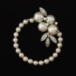 Ladies' Gold, Pearl and Diamond Pin/Brooch