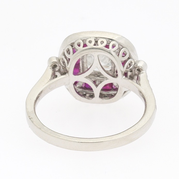 Ladies' Ruby and Diamond Ring - Image 4 of 7