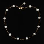 Ladies' Gold and Pearl Necklace