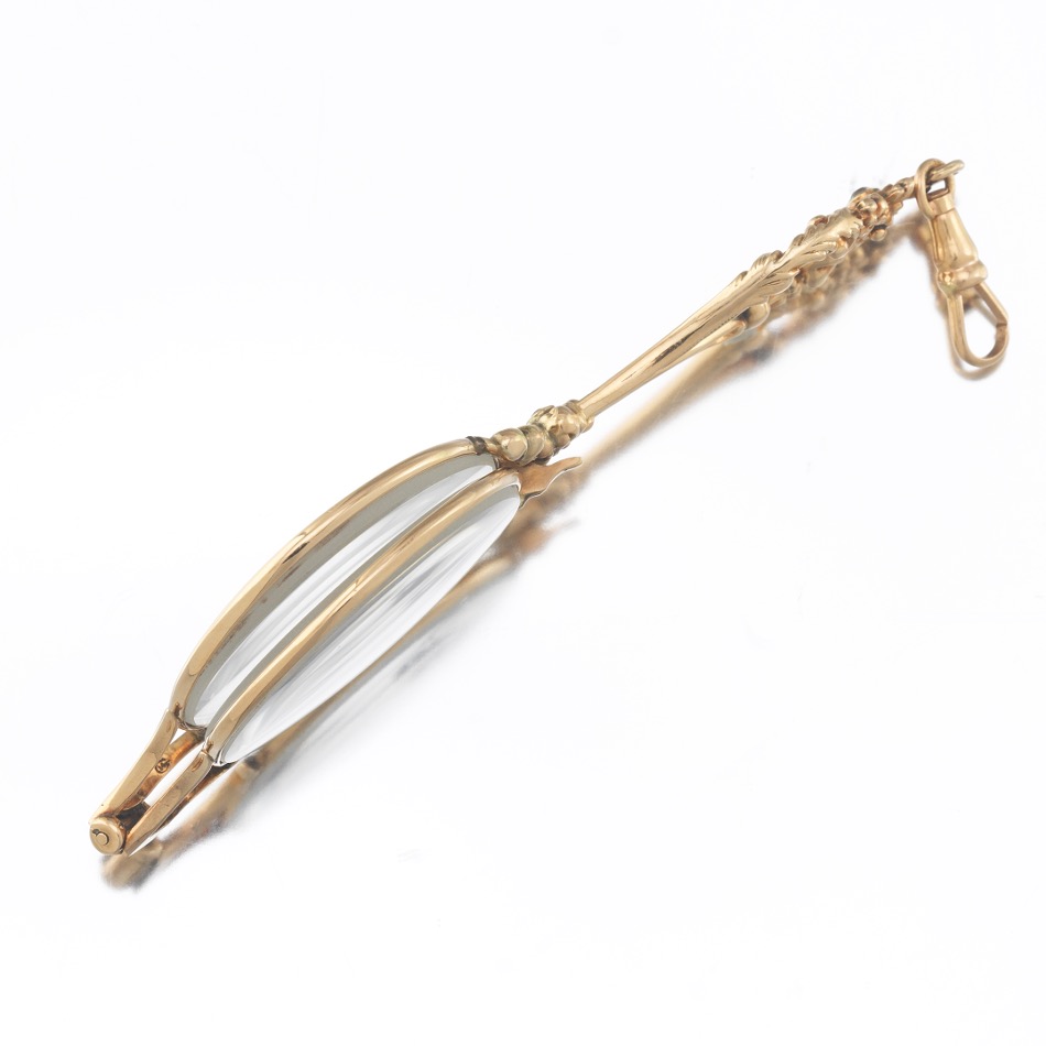 Lorgnette Pendant in Gold and Diamonds - Image 7 of 7