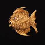 Retro Gold Sunfish Brooch