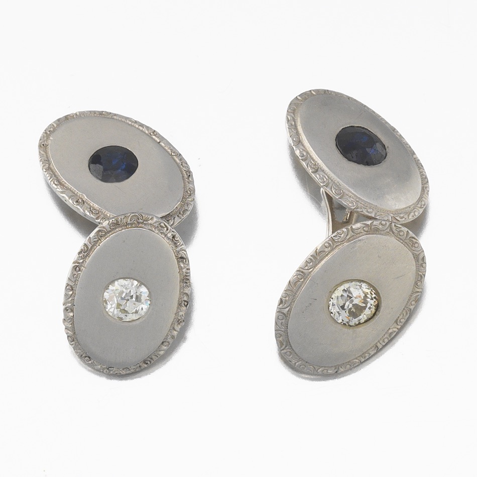 Art Deco Platinum, Blue Sapphire and Diamond Pair of Reversible Cufflinks