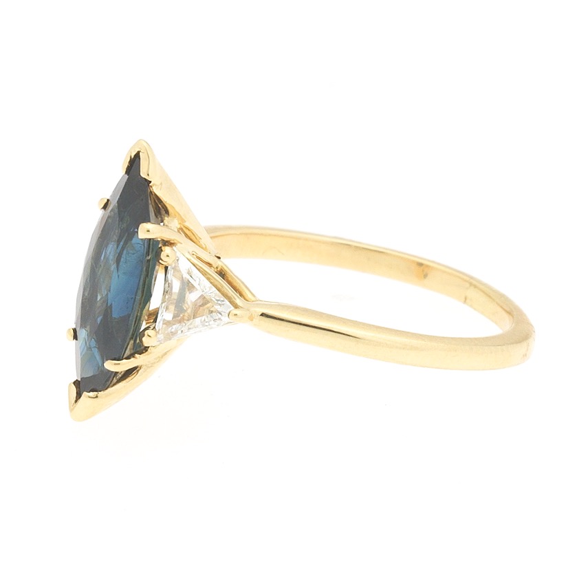 Ladies' Gold, Blue Sapphire and Diamond Ring - Image 3 of 6