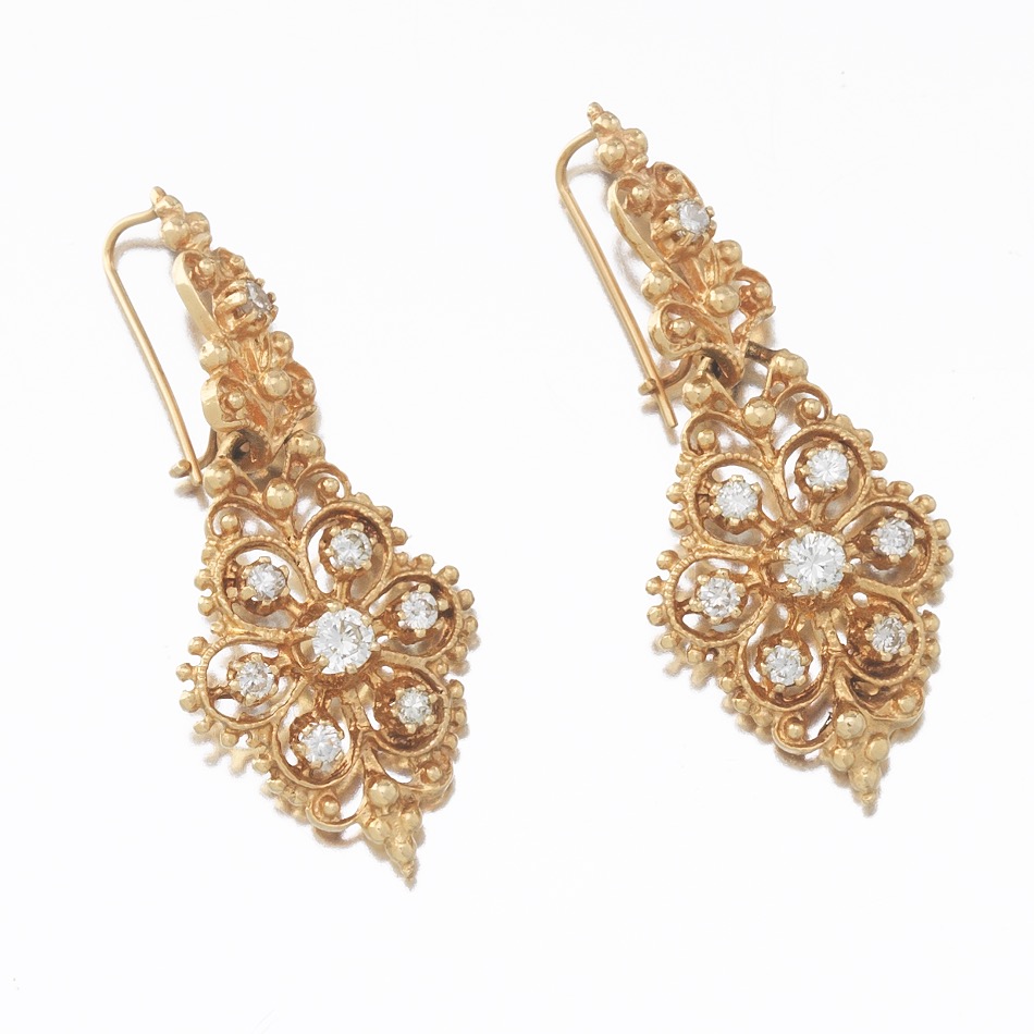 Ladies' Victorian Gold and Diamond Pair of Earrings - Image 3 of 4