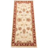 Fine Hand Knotted Mahal Runner
