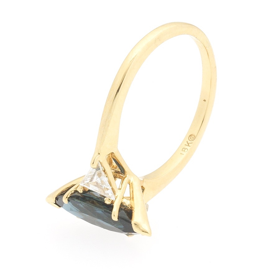 Ladies' Gold, Blue Sapphire and Diamond Ring - Image 6 of 6