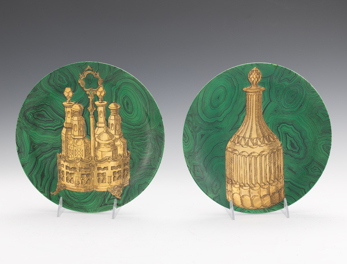 Piero Fornasetti Malachite Green Plates with Gold Designs #4, #5, #6, #9, and #10 - Image 5 of 7