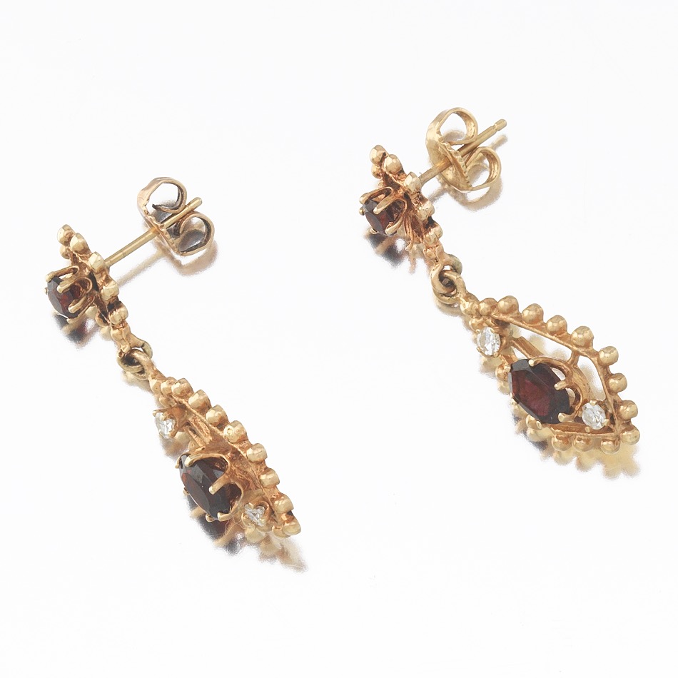 Ladies' Gold, Garnet and Diamond Pair of Earrings - Image 4 of 5