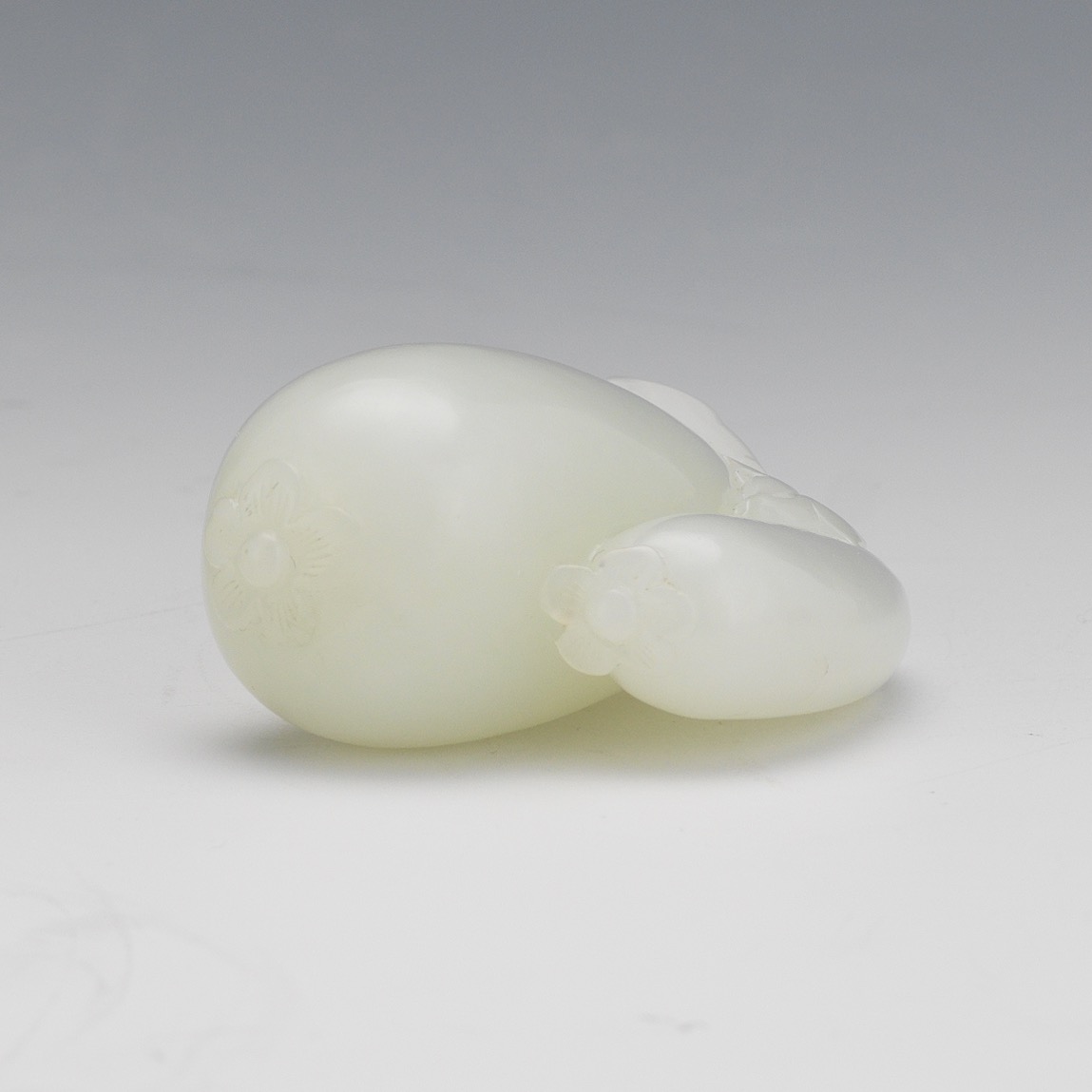 Finely Carved Jade Squashes - Image 7 of 7