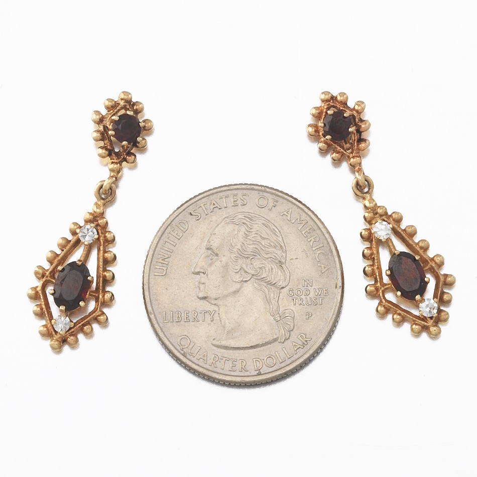 Ladies' Gold, Garnet and Diamond Pair of Earrings - Image 2 of 5