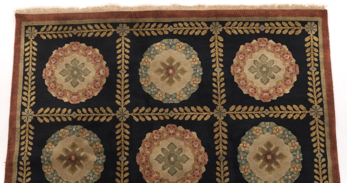 Very Fine Hand Knotted Savonnerie Style Carpet - Image 3 of 5