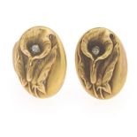 Art Nouveau Gold and Diamond Pair of Cala Lily Cufflinks