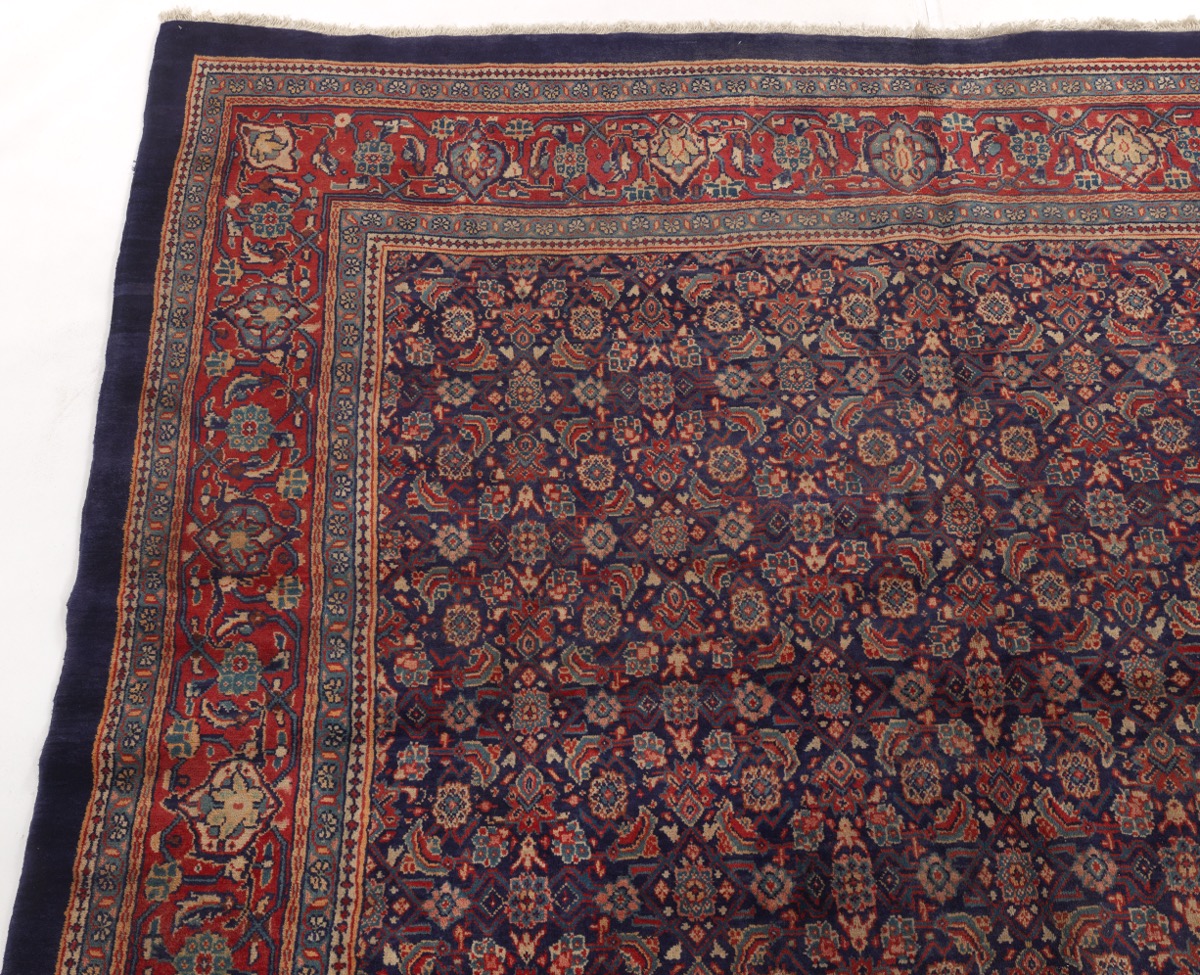 Fine Semi Antique Hand Knotted Mahal Carpet - Image 4 of 5