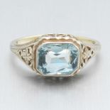 Ladies' Edwardian Gold and Aquamarine Ring