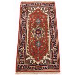 Very Fine Hand Knotted Heriz Serapi Carpet