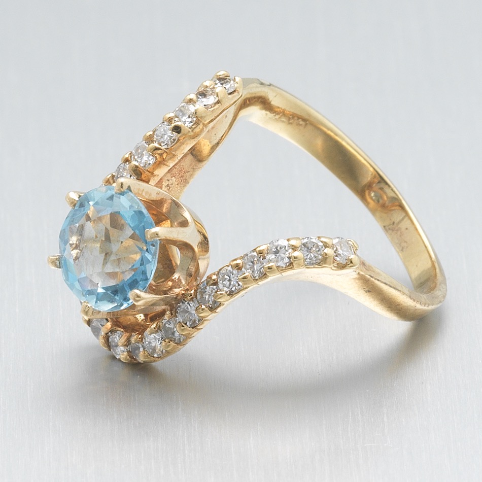 Ladies' Retro Gold, Blue Topaz and Diamond "Duchess" Ring - Image 4 of 7