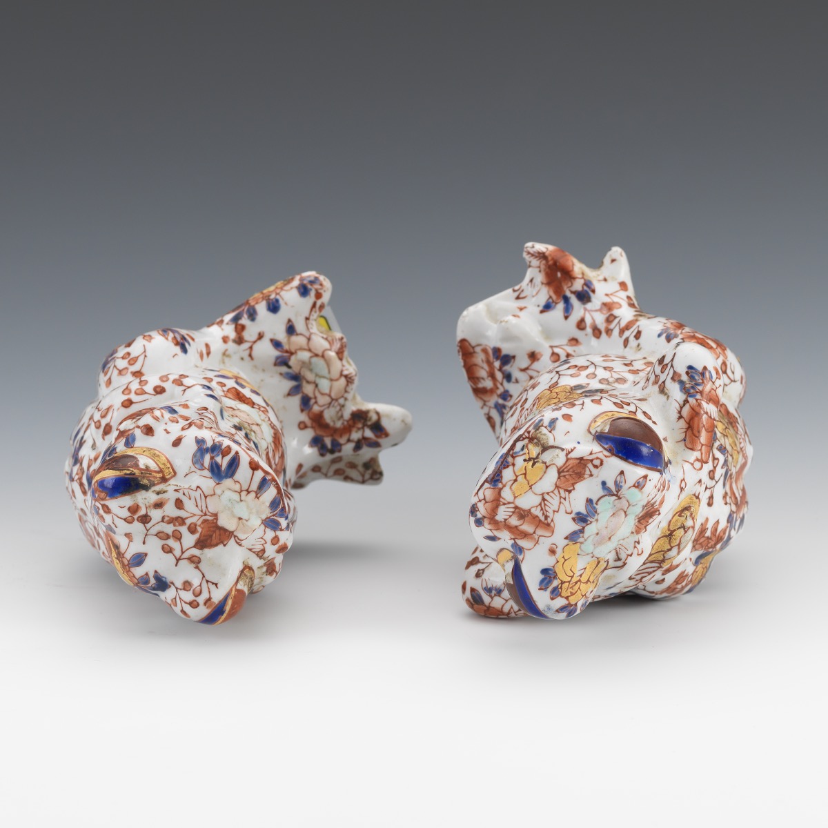 Two Japanese Porcelain Frogs, "Contemplation and Relaxation", by YaYou Zhen Cang - Image 6 of 7