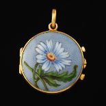 Russian Gold and Enamel Locket with Daisy Design, by Fedor Butz