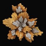 Ladies' Exquisite Vintage Two-Tone Gold and Diamond Floral Pin/Brooch/Pendant