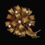Ladies' Dankner Vintage Gold and Diamond Festive Ribbons Pin/Brooch