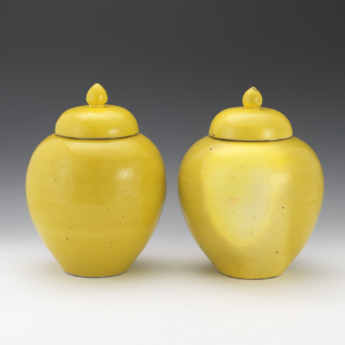 Pair of Yellow Lidded Jars, Qing Dynasty - Image 5 of 9