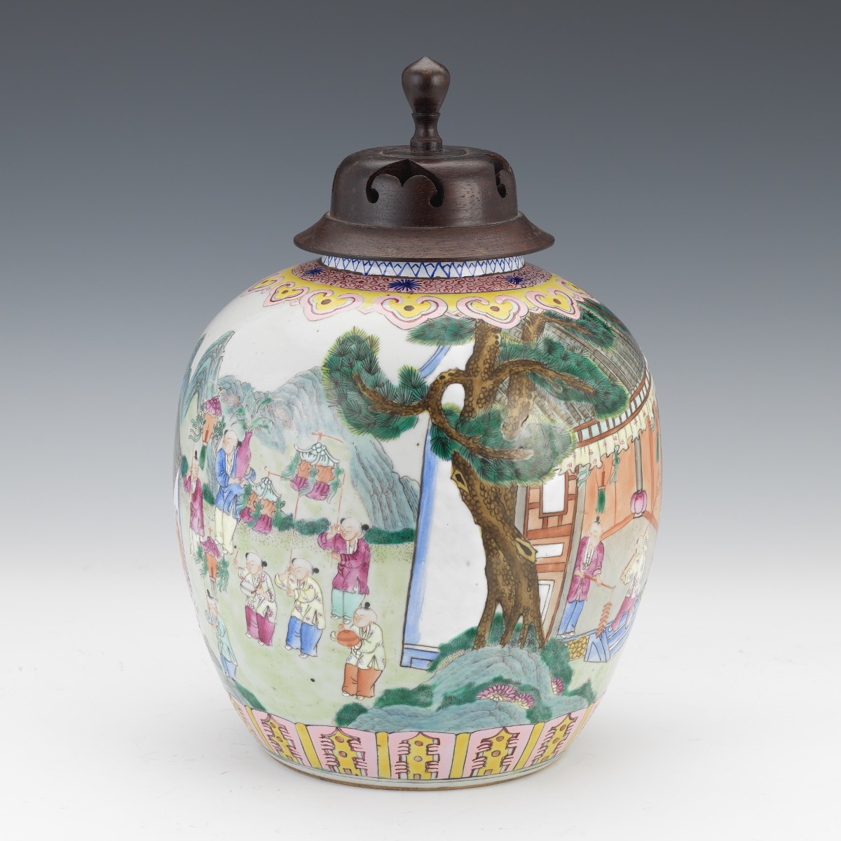Chinese Famille Rose Jar with Lid - Image 5 of 7