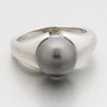 Ladies' White Gold and Tahitian Pearl Ring